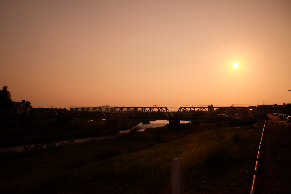 「渡良瀬橋」の夕日を見てきた。