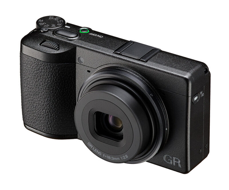 RICOH GR IV 発表！GR IIIとの仕様比較